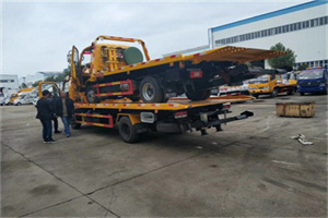 燕莎同城汽车补胎